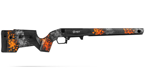Il MDT CRBN Rifle Stock è leggero e resistente, offre stabilità, assorbe vibrazioni, e ha opzioni di montaggio flessibili per un'ergonomia ottimale durante le lunghe battute.